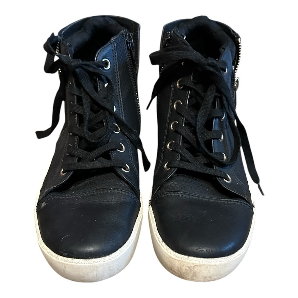 Call it Spring Black Hi-Top Sneaker SZ 8. Double Zip Closure
